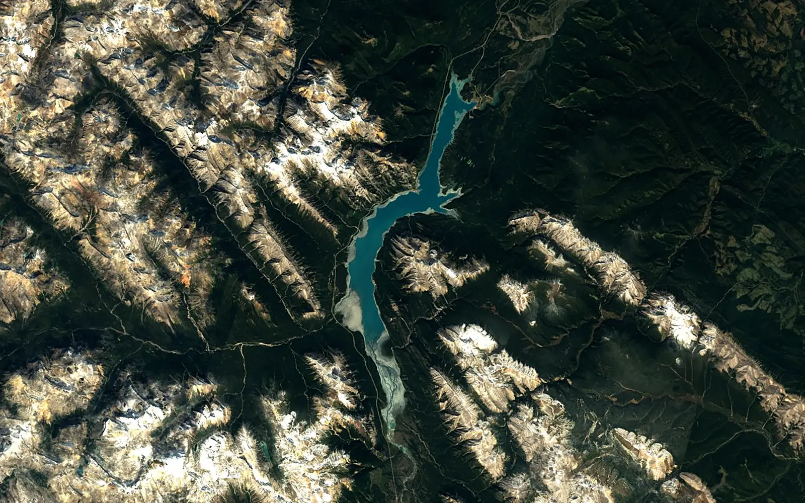 Abraham Lake seen from space (Sentinel-2)
