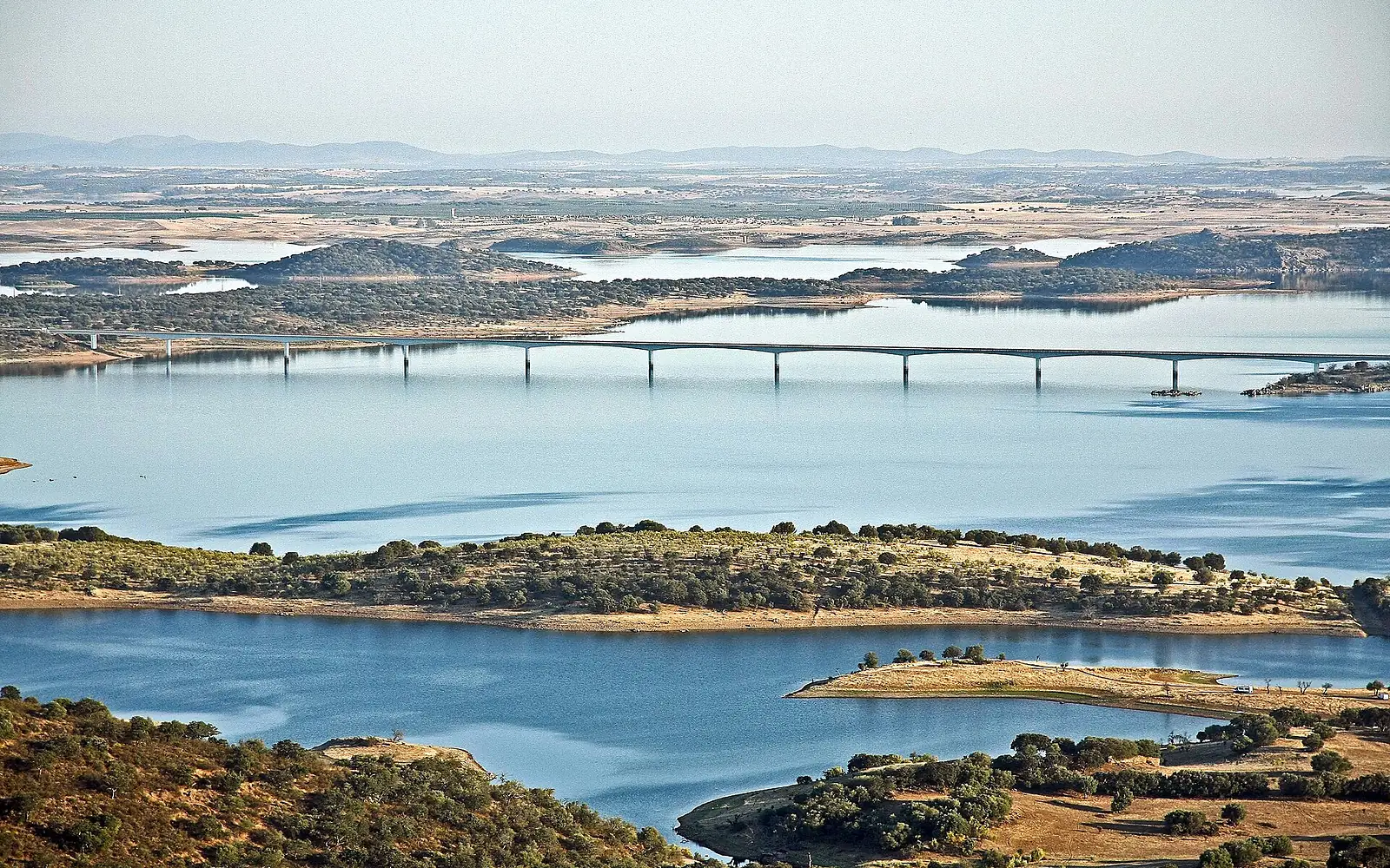 Albufeira do Alqueva - Portugal (48347214211)