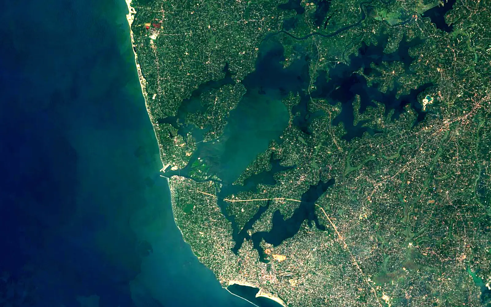 Ashtamudi Lake seen from space (Sentinel-2)