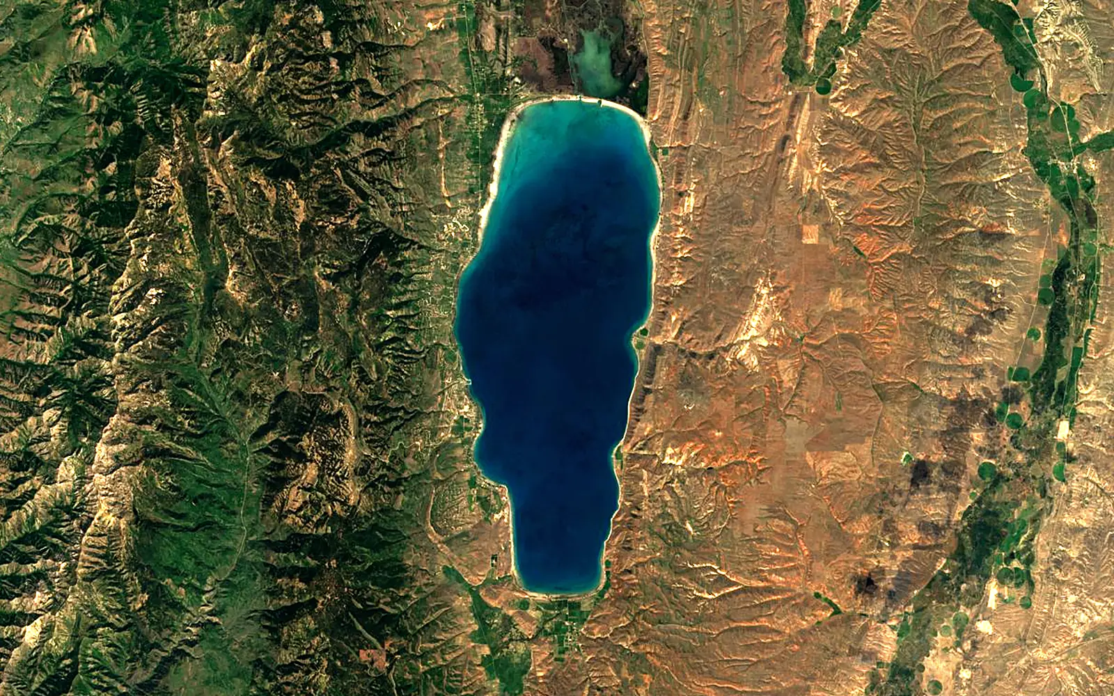 Bear Lake seen from space (Sentinel-2)