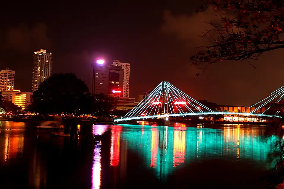 Beira lake at Nite