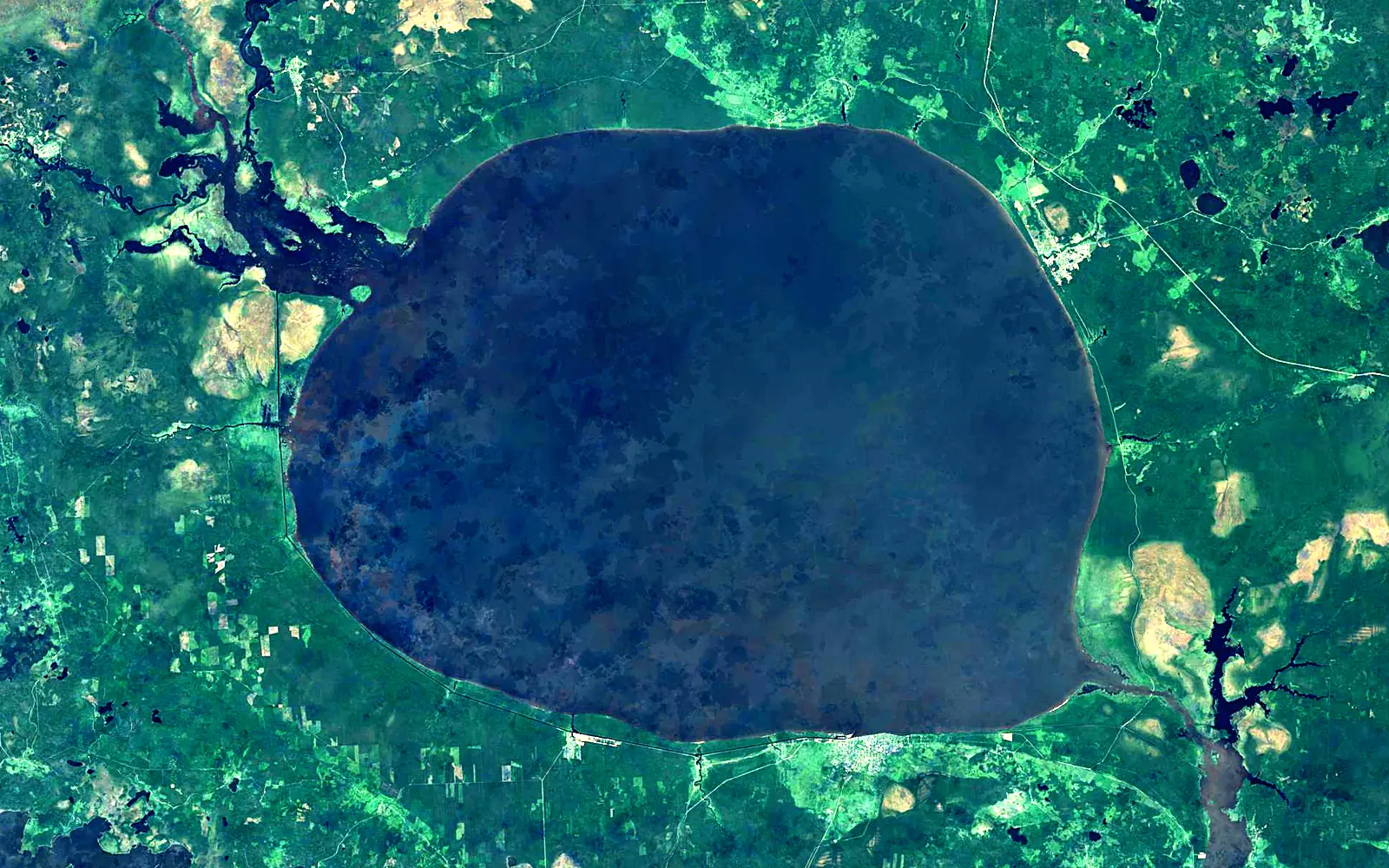 Beloye Lake seen from space (Sentinel-2)