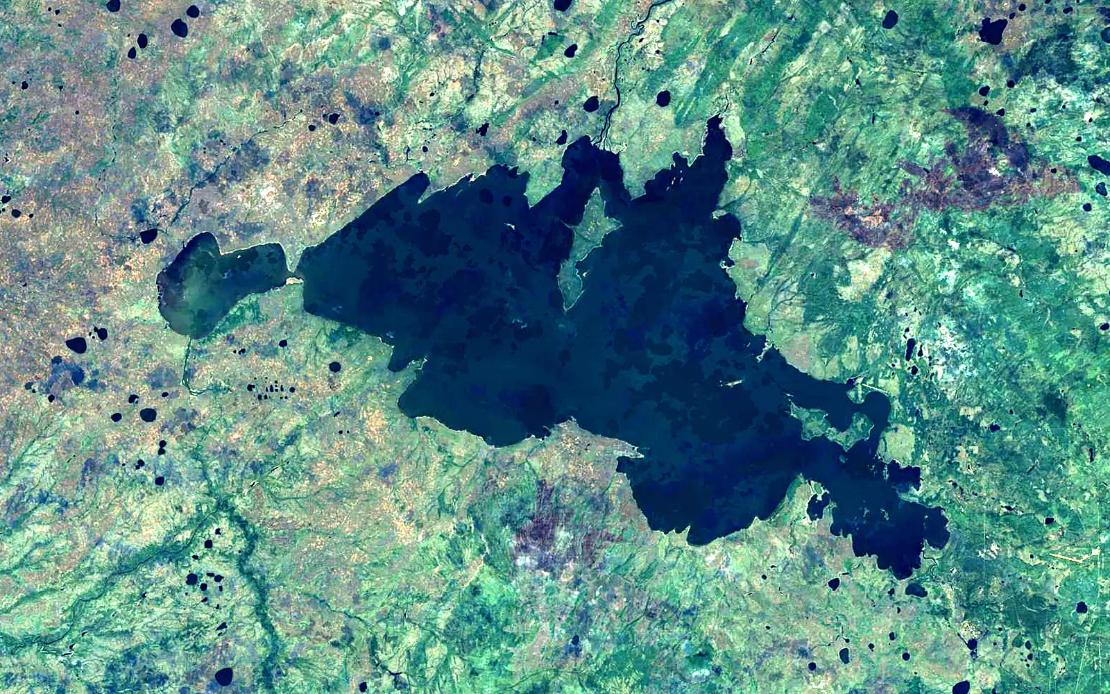 Bistcho Lake seen from space (Sentinel-2)