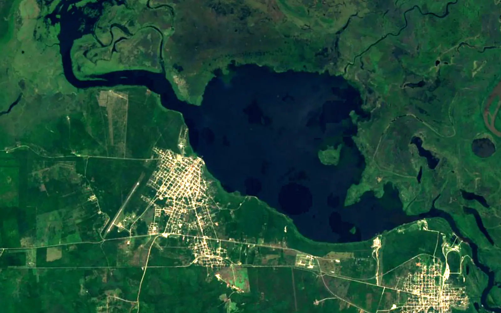 Cáceres Lake seen from space (Sentinel-2)