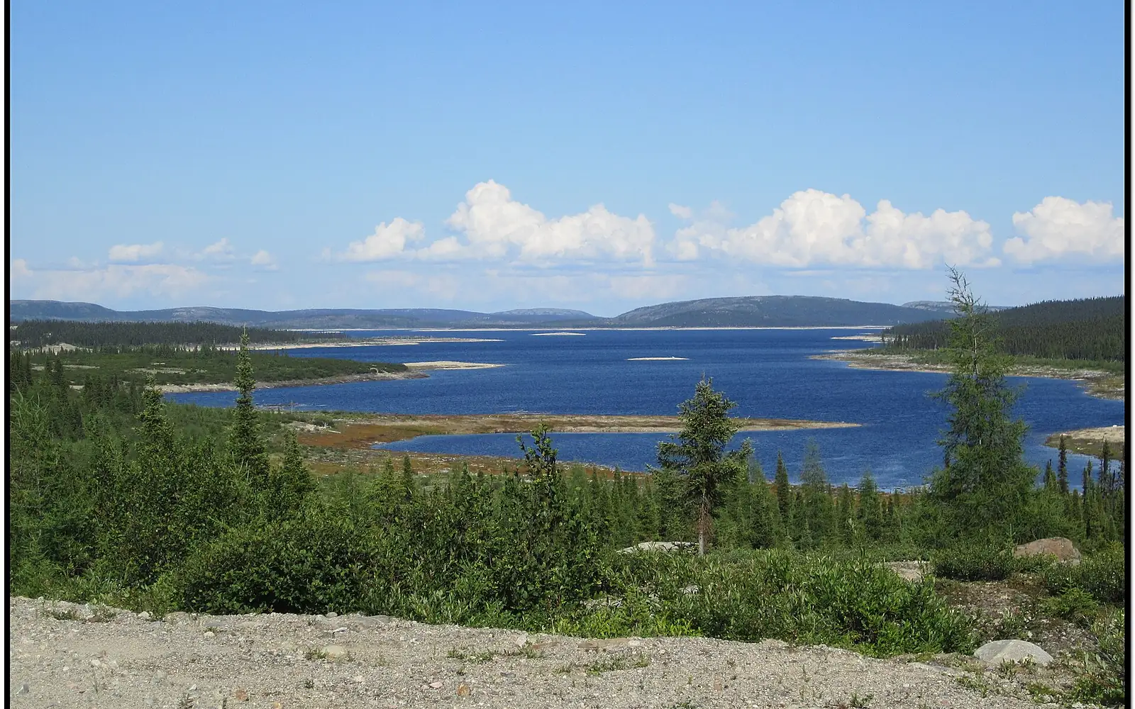 Reservoir Caniapiscau - panoramio