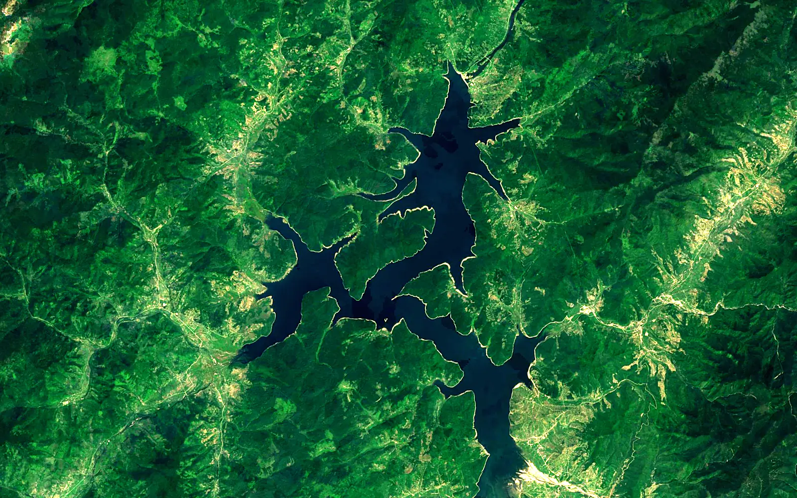 Changjin Reservoir seen from space (Sentinel-2)