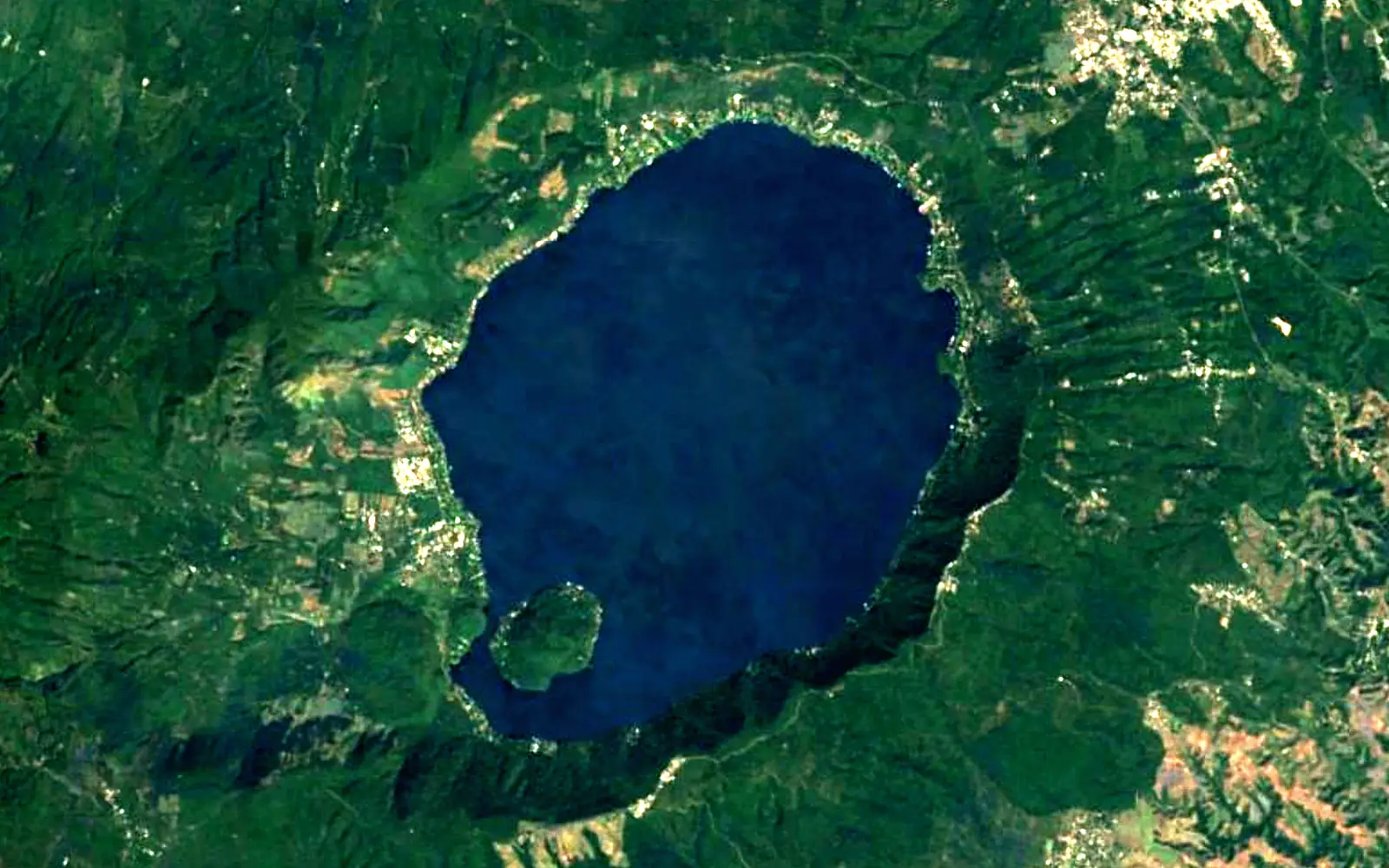 Coatepeque Caldera seen from space (Sentinel-2)