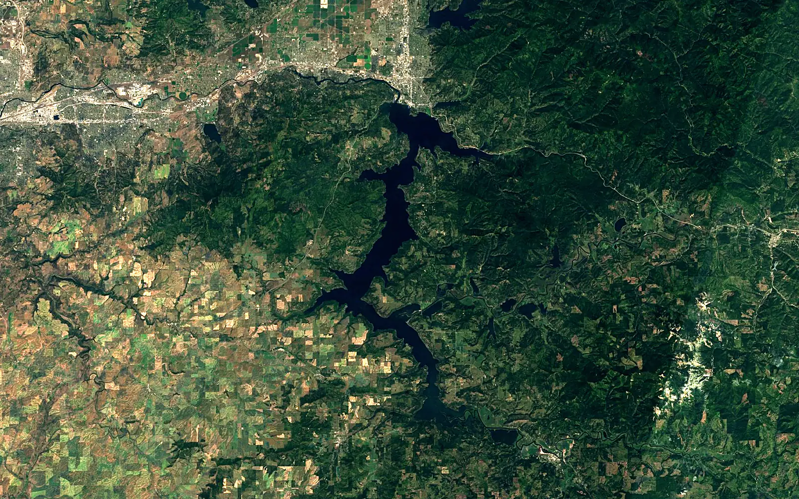 Coeur D'Alene Lake seen from space (Sentinel-2)