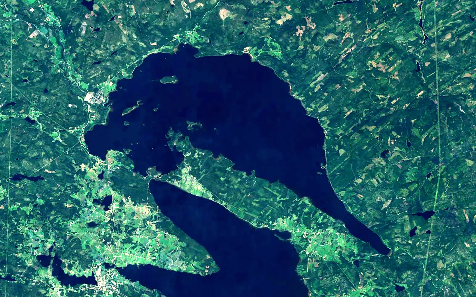 Dellen seen from space (Sentinel-2)