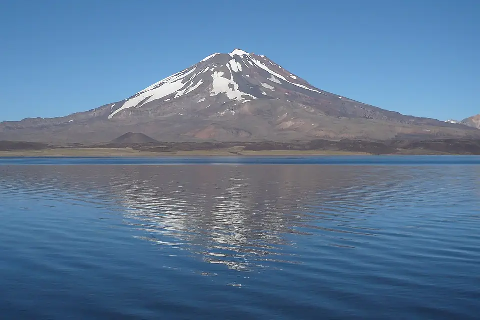 Volcan Maipo et sa Lagune