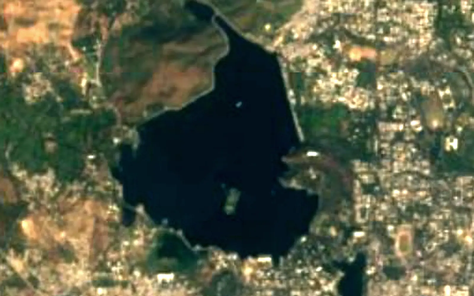 Fateh Sagar Lake seen from space (Sentinel-2)