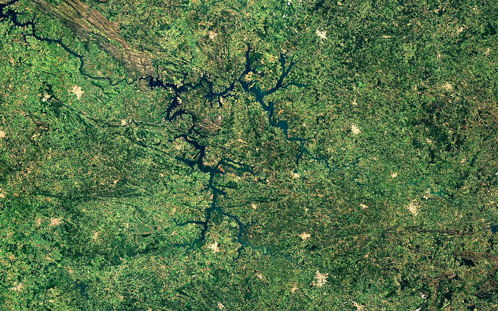Furnas Reservoir seen from space (Sentinel-2)