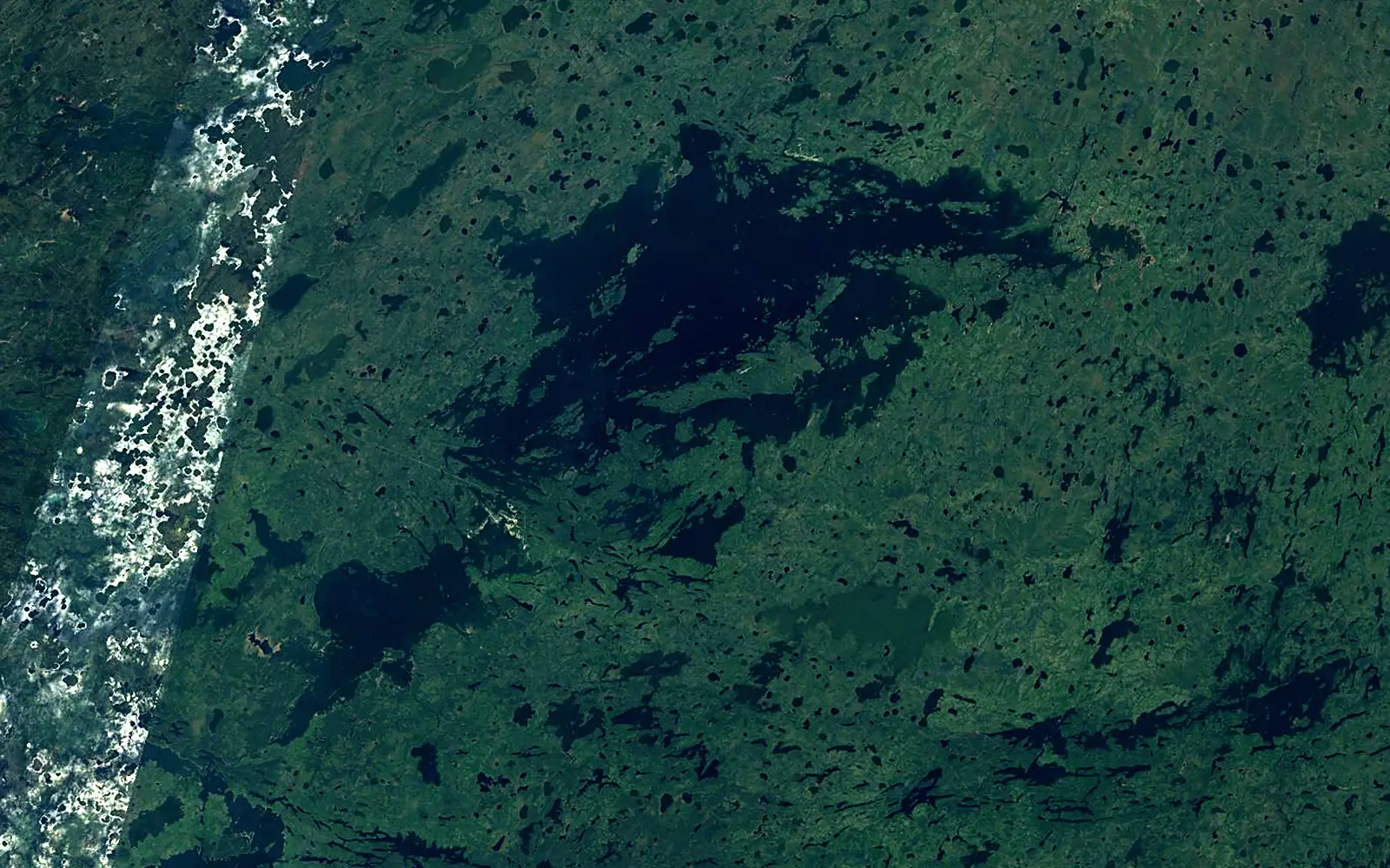 Gods Lake seen from space (Sentinel-2)