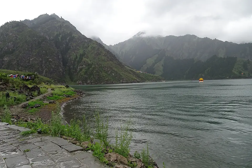 A tour in Tian Mountain Heavenly Lake Scenic Area 05