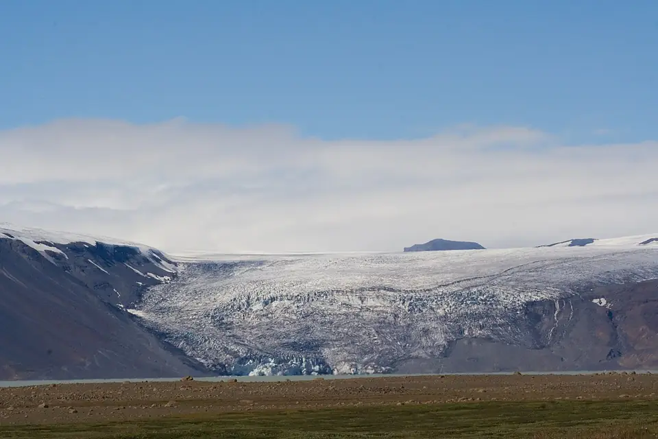 Hvitarvatn - Flickr - Ragnhild & Neil Crawford