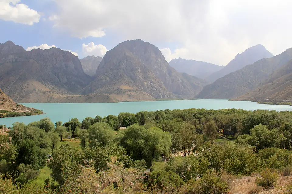 Iskander-kul, Tajikistan