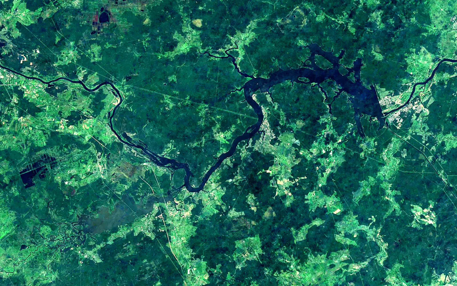 Ivankovo Reservoir seen from space (Sentinel-2)