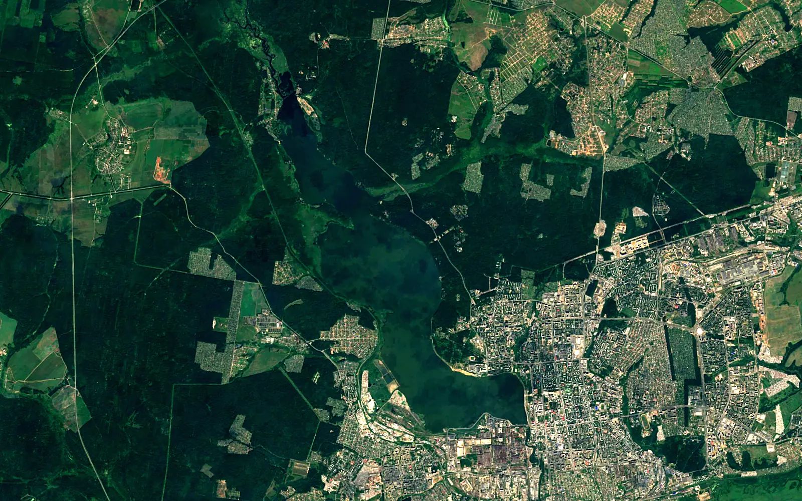 Izhevsk Reservoir seen from space (Sentinel-2)