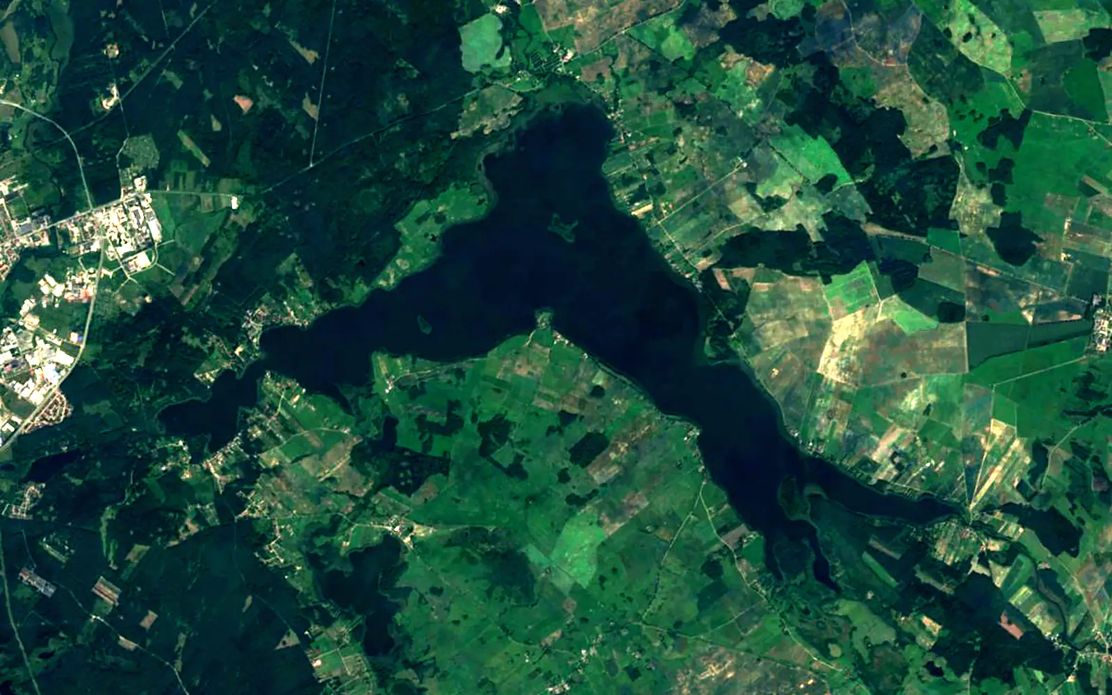 Jezioro Selmęt Wielki seen from space (Sentinel-2)