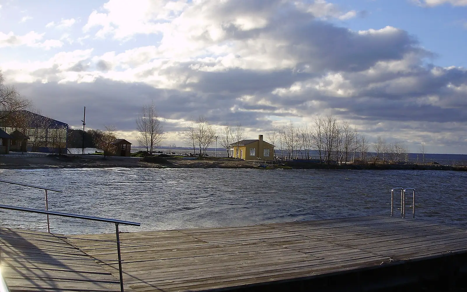Dniprodzerzhynsk Reservoir (1)