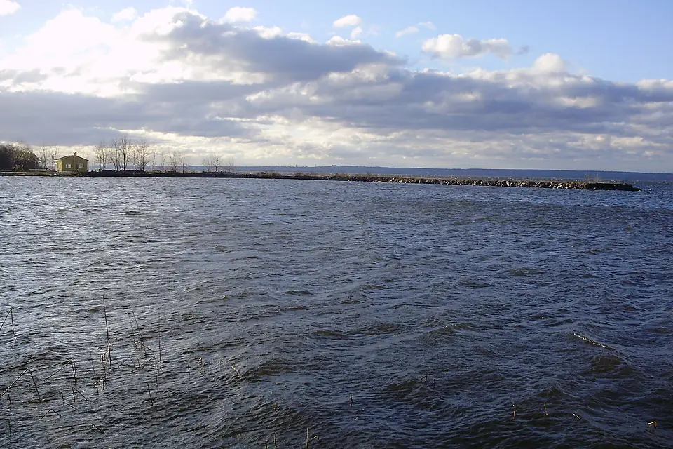 Dniprodzerzhynsk Reservoir (2)