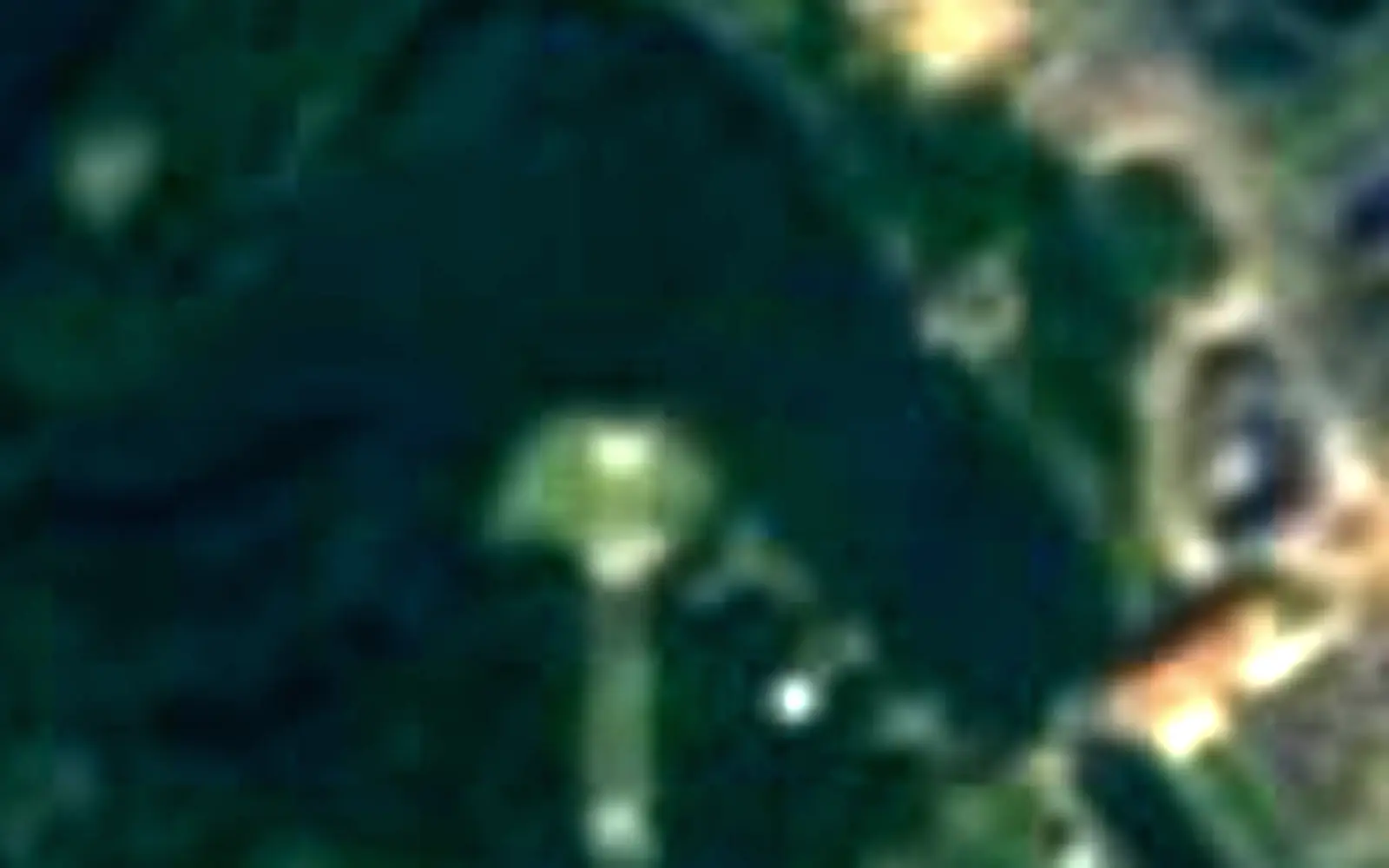Kamsamoĺskaje Lake seen from space (Sentinel-2)
