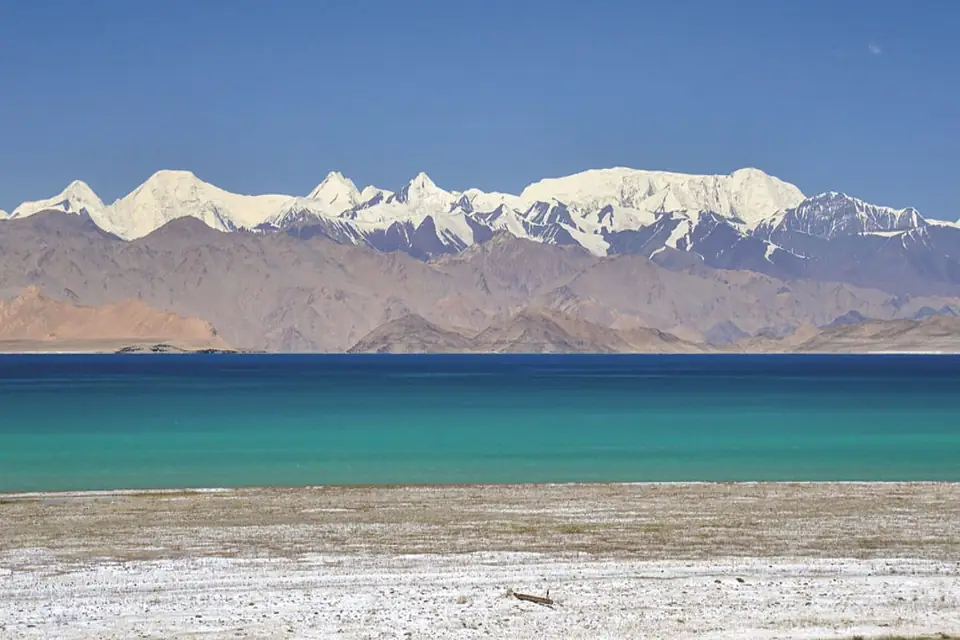 Karakul-Lake