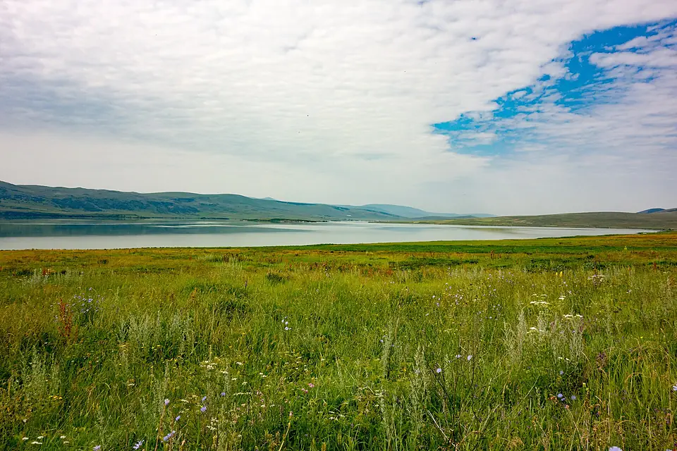 Lake Kartsakhi 2