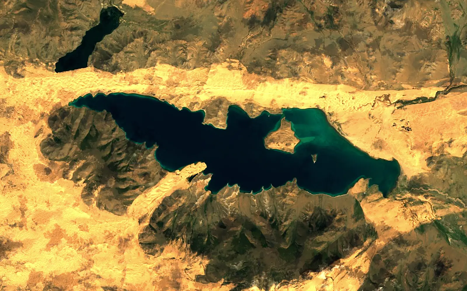 Khar Lake seen from space (Sentinel-2)