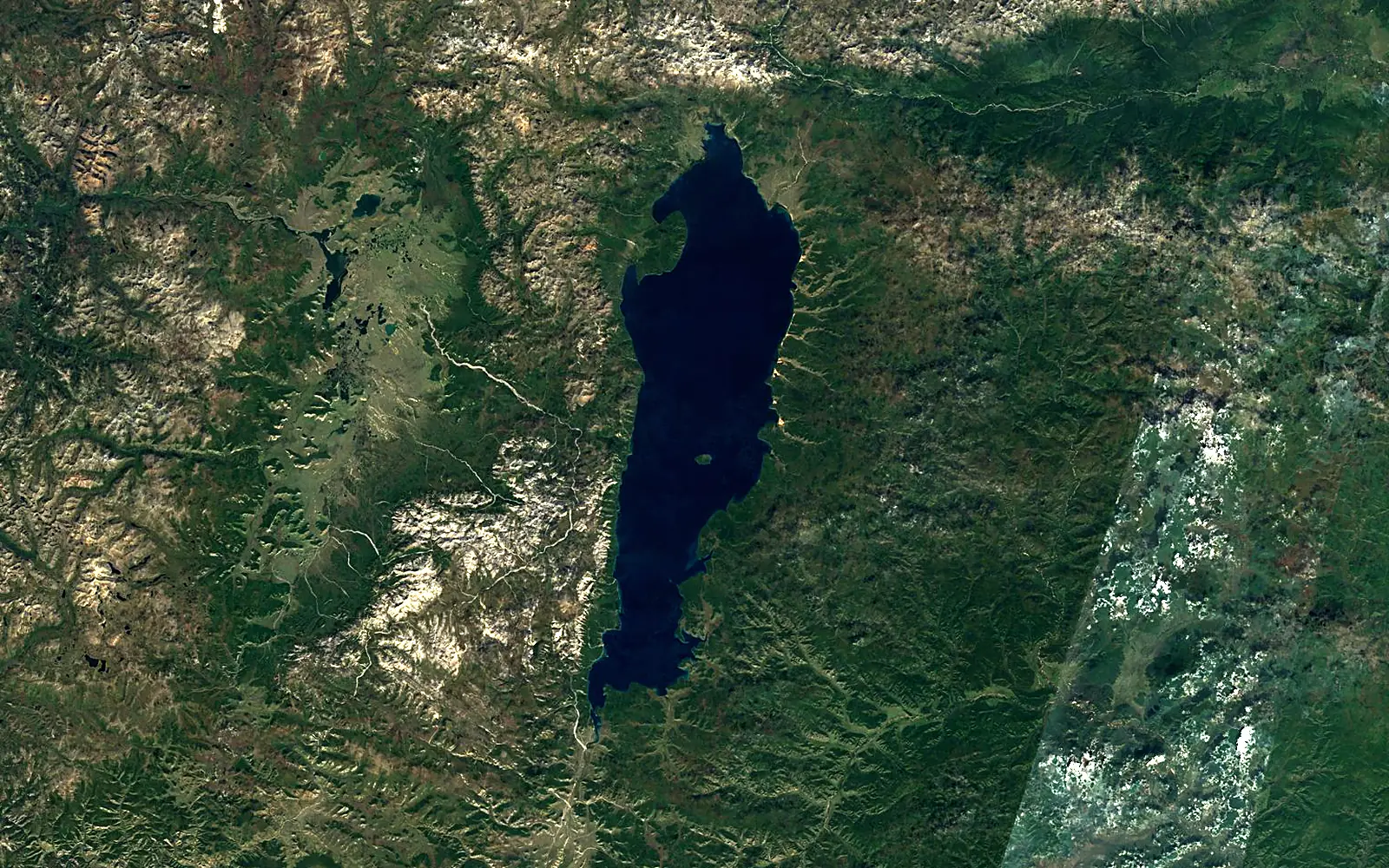 Khövsgöl Lake seen from space (Sentinel-2)