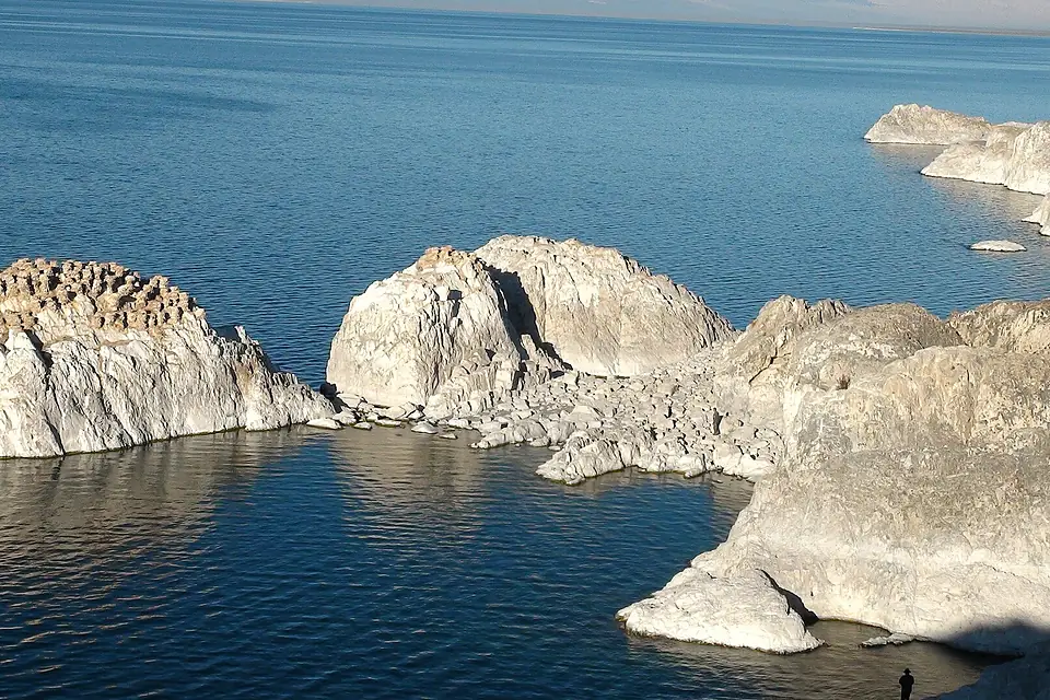 Hetsuu Had, Hyargas lake - panoramio
