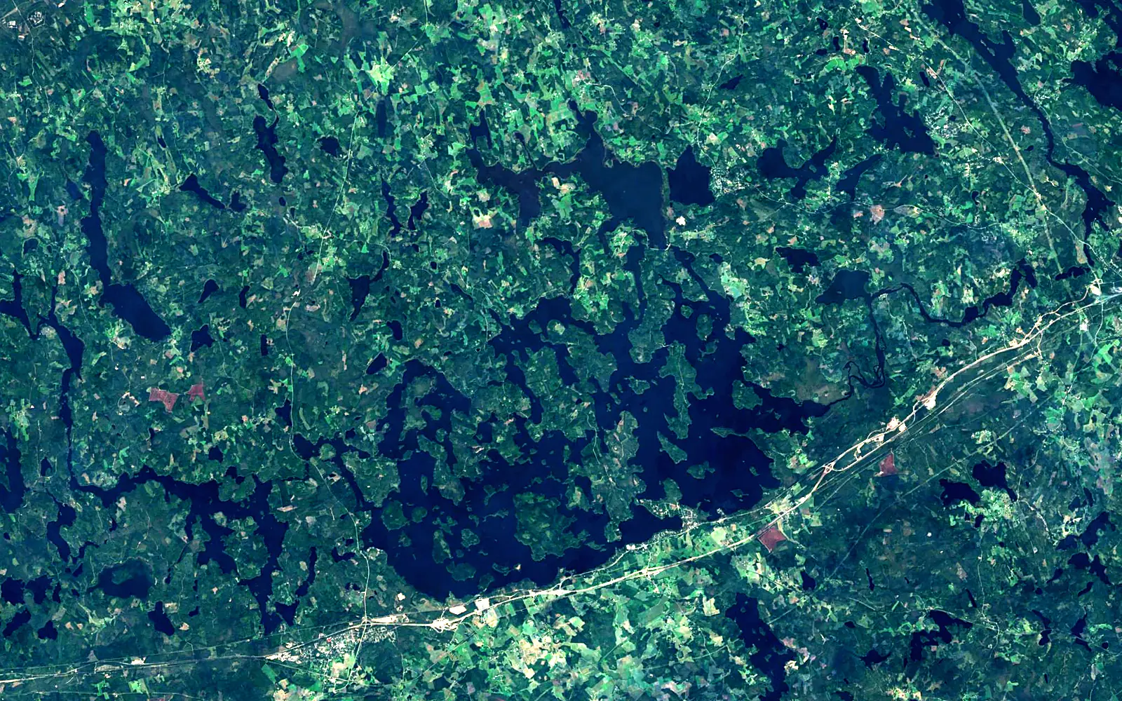 Kivijärvi seen from space (Sentinel-2)