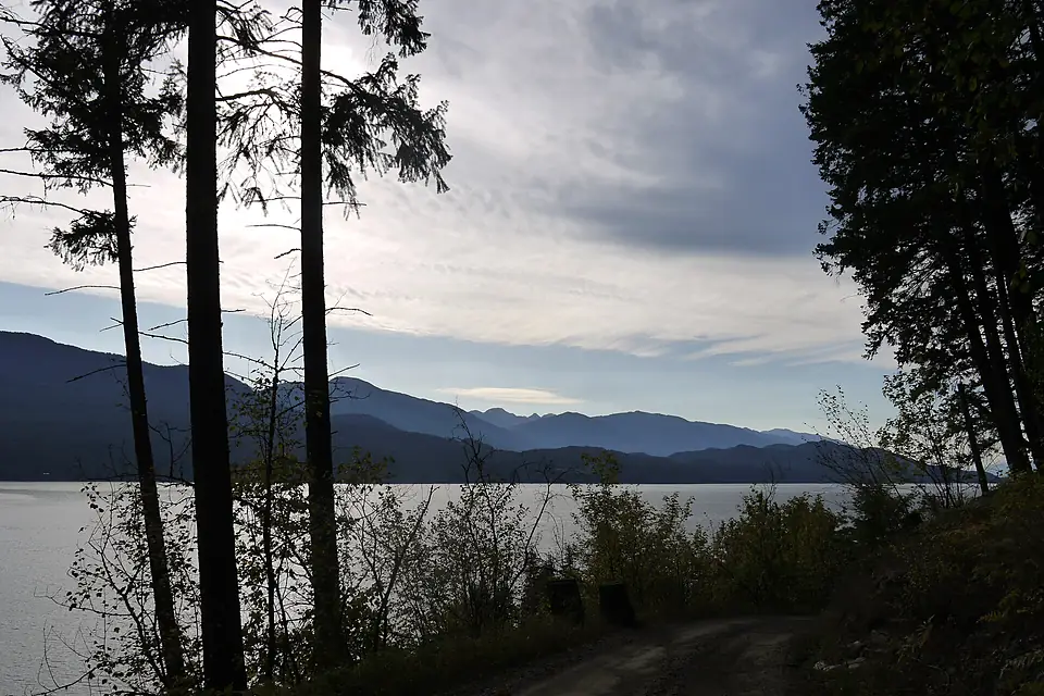 Kootenay Lake (4294075426)