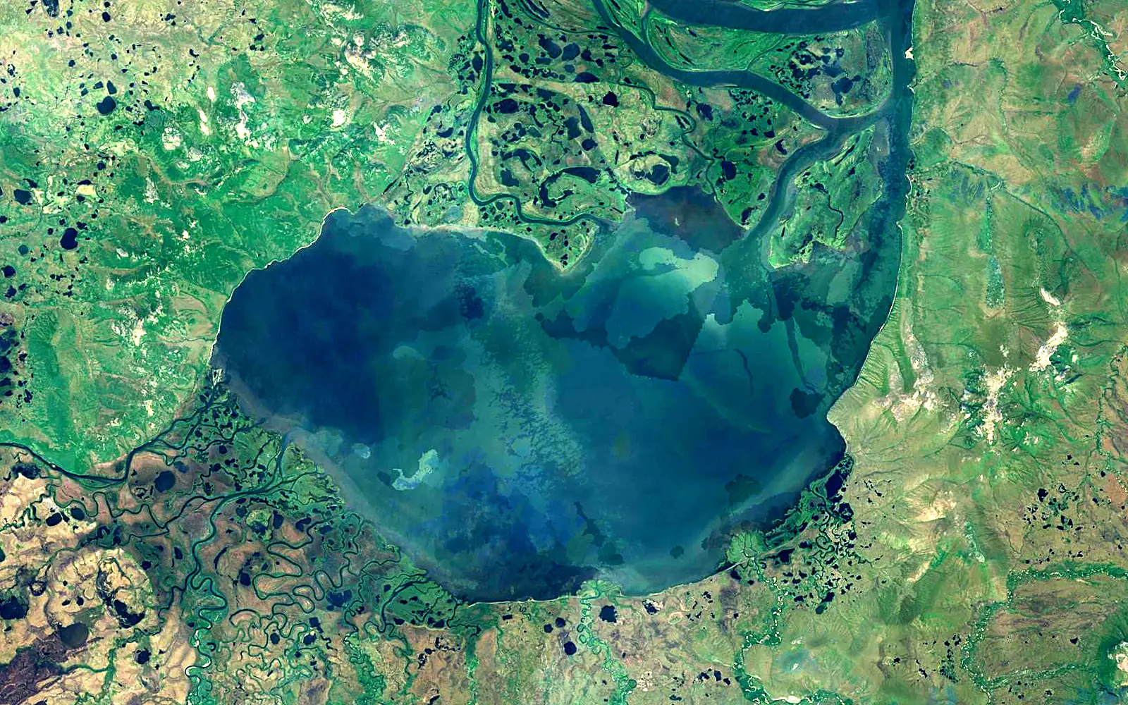 Krasnoye Lake seen from space (Sentinel-2)