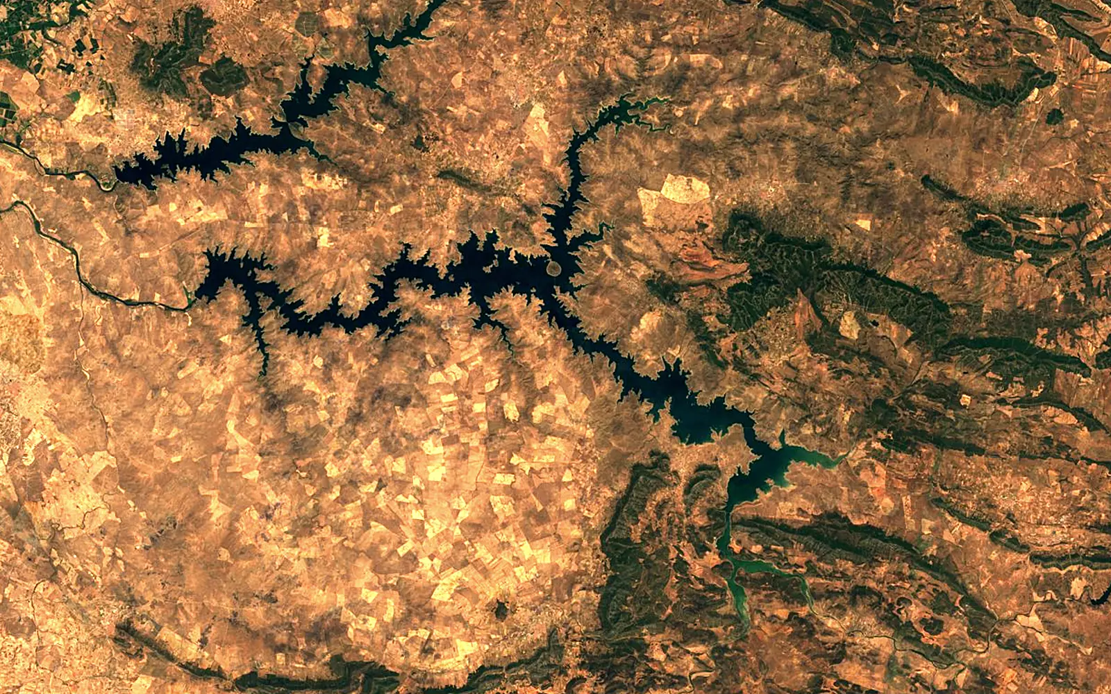 La Serena Reservoir seen from space (Sentinel-2)