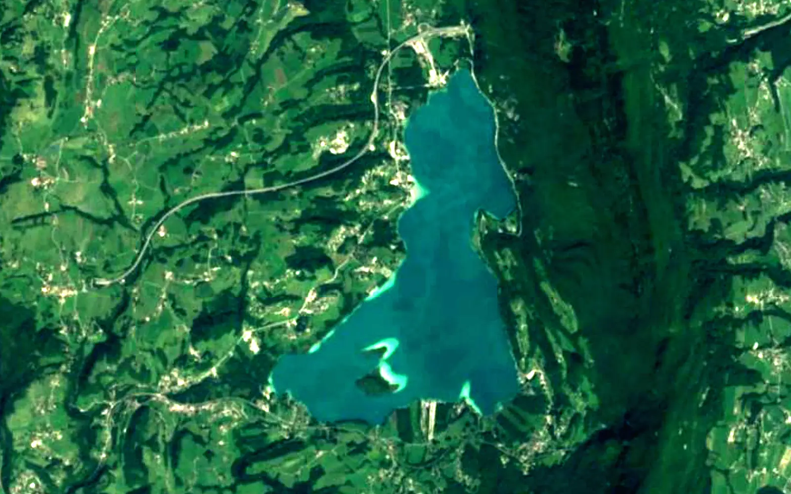 Lac d'Aiguebelette seen from space (Sentinel-2)