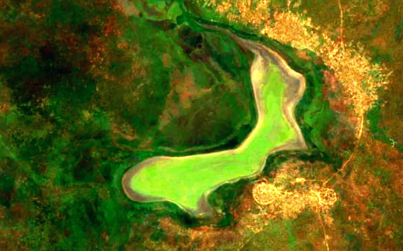 Lake Abiad seen from space (Sentinel-2)