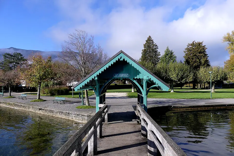 Débarcadère de St-Jorioz sur le lac d'Annecy (novembre 2022)