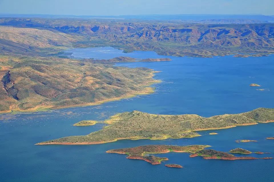 00 2100 Western Australia - Lake Argyle