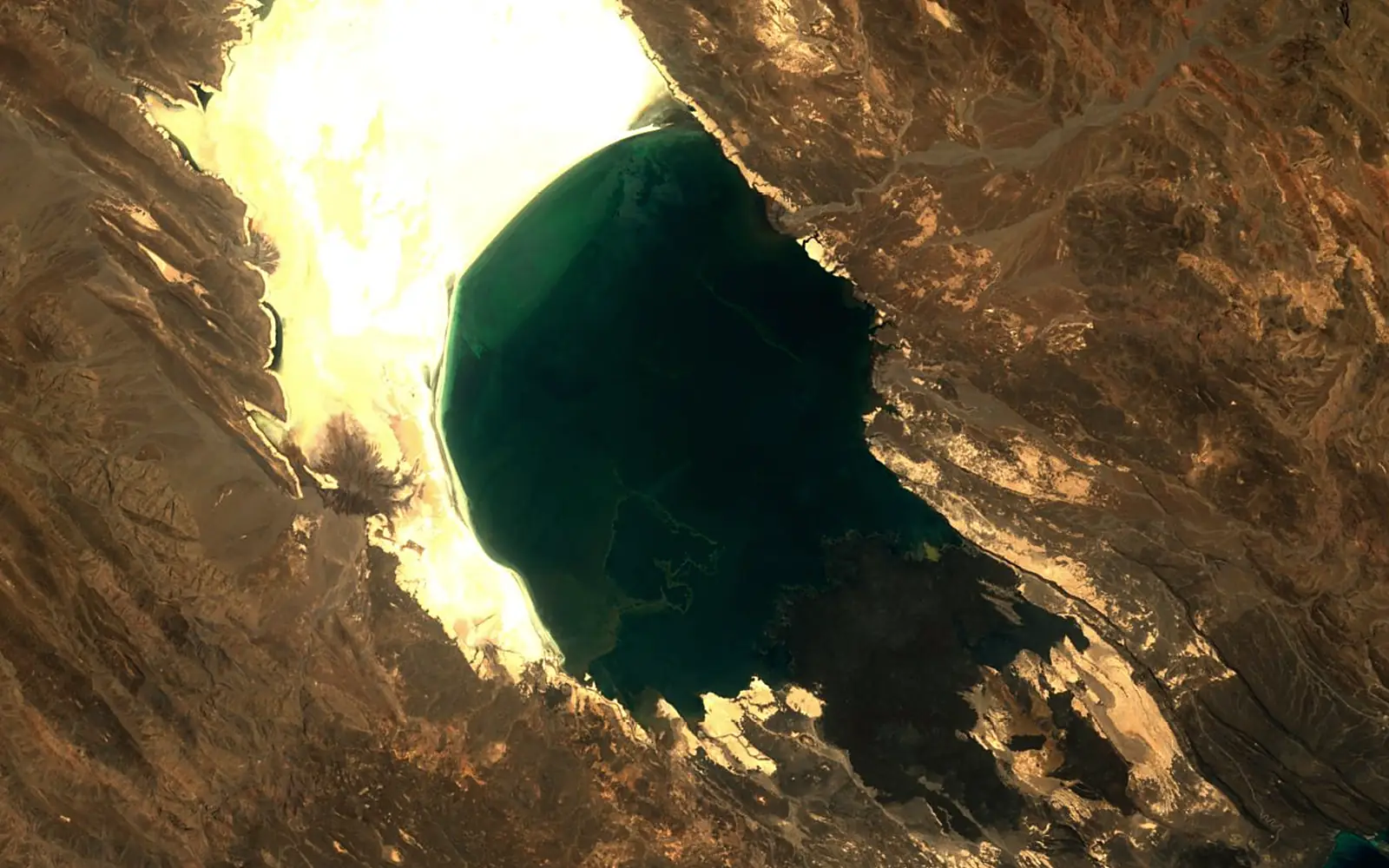 Lake Assal seen from space (Sentinel-2)