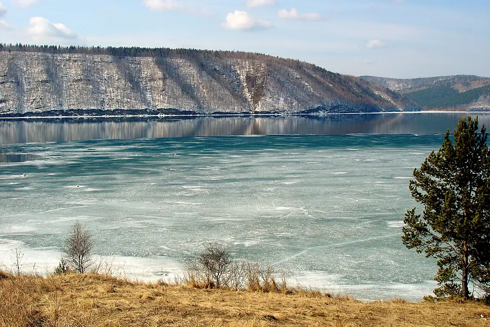 Angara-Lake Baikal 1