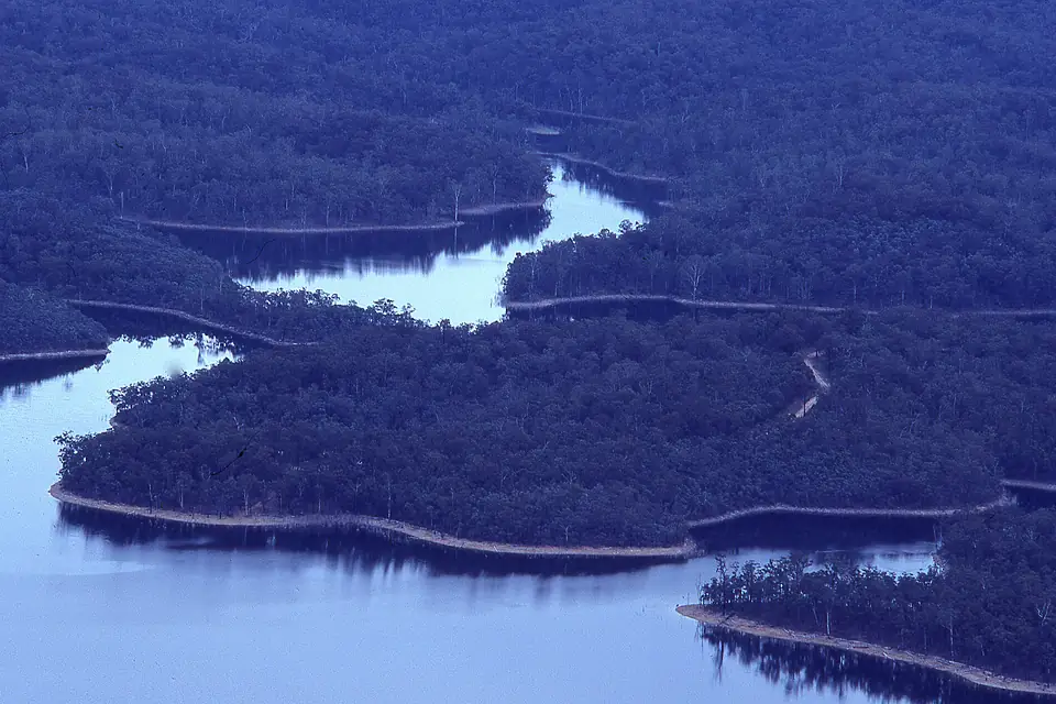 (1)Lake Burragorang and Butchers Creek