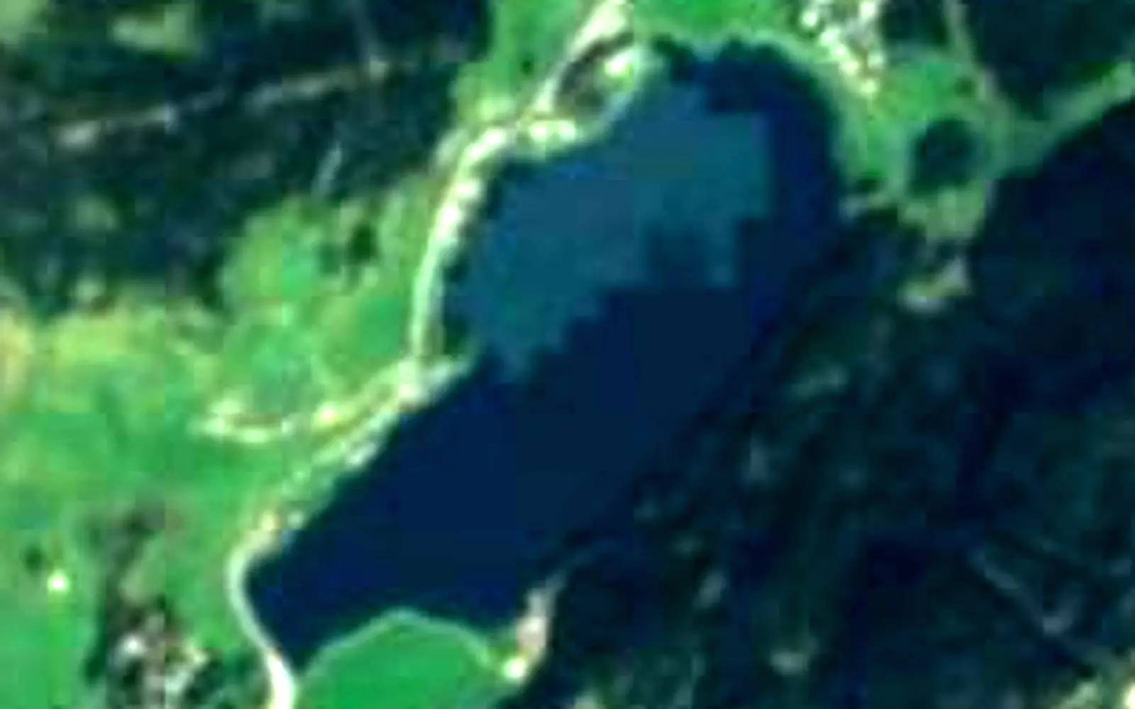 Lake Davos seen from space (Sentinel-2)