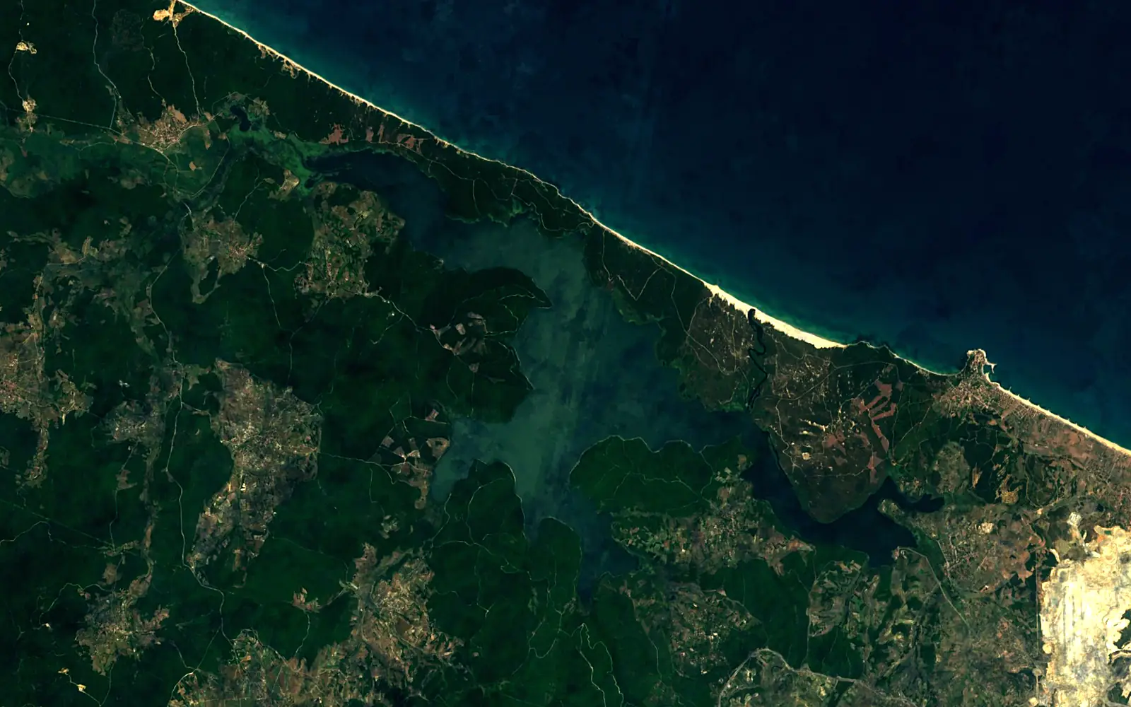 Lake Durusu seen from space (Sentinel-2)
