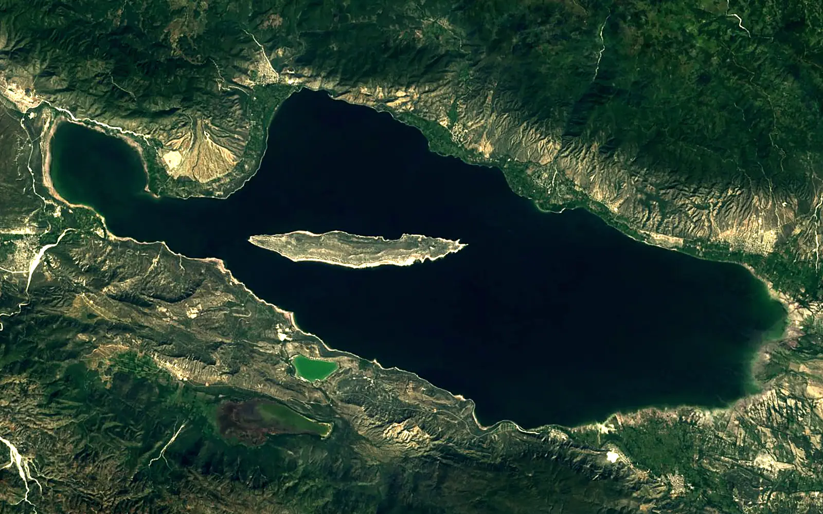 Lake Enriquillo seen from space (Sentinel-2)