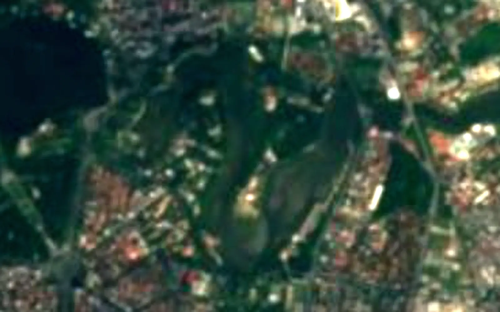 Lake Floreasca seen from space (Sentinel-2)