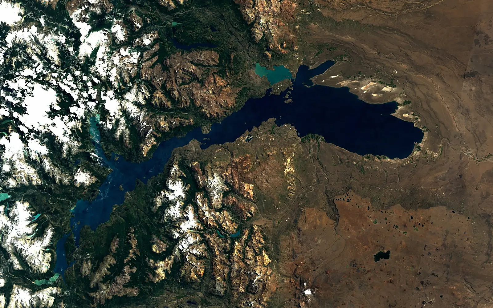 Lake General Carrera/Buenos Aires seen from space (Sentinel-2)