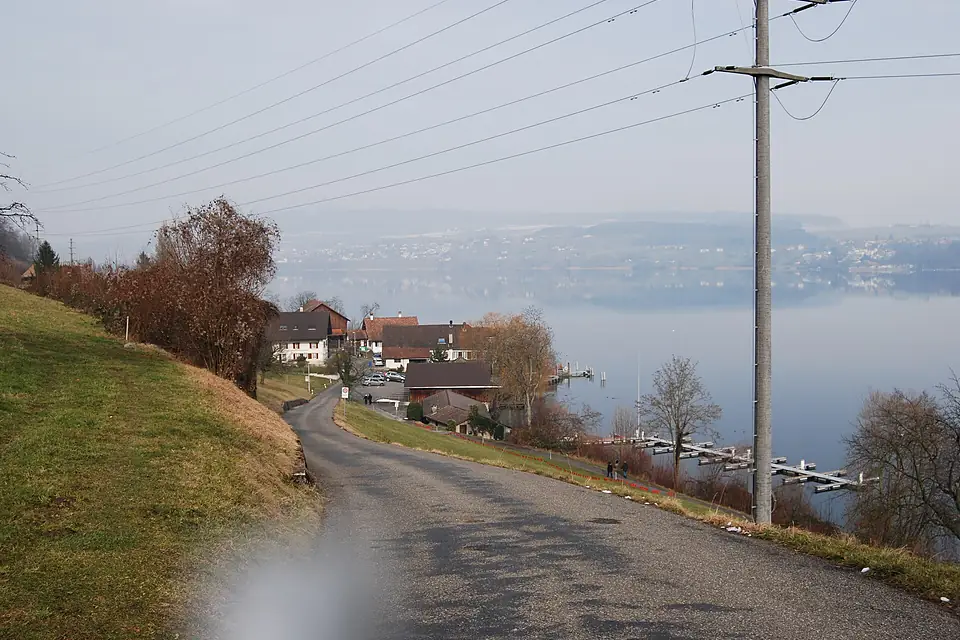 Birrwil kaj Lago de Hallwil 217