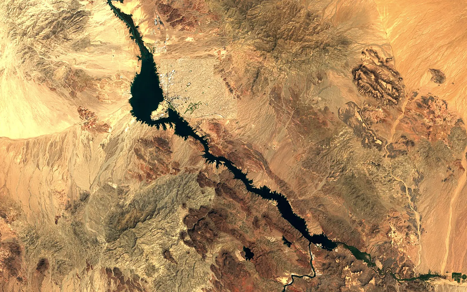 Lake Havasu seen from space (Sentinel-2)