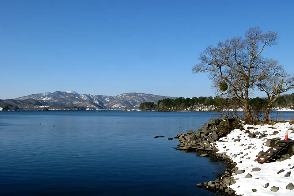 Lake Hibara-ko